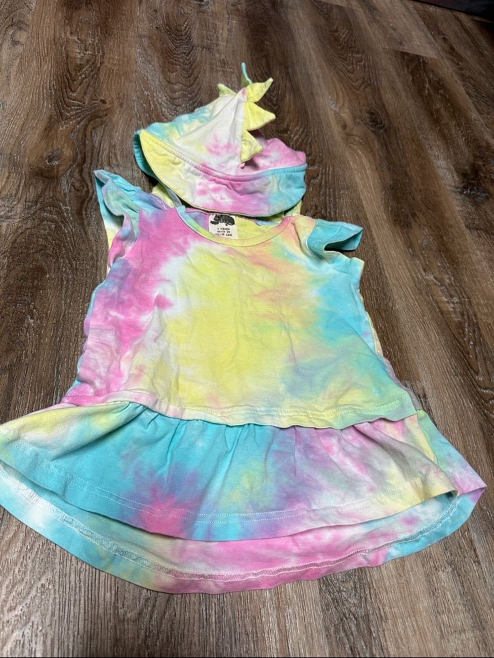 Tie-Dye Ruffle Hem Tank Top with Dino Hood